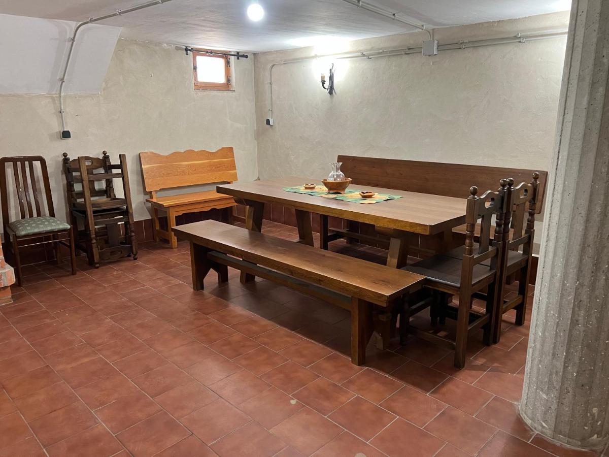 El Cotarro De Pesquera Villa Pesquera de Duero Bagian luar foto
